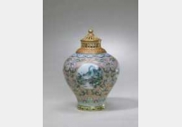 ��Ǭ¡�۲��_���ļ�ɽˮ�w�޵ĈDƬ�����c��������b�p���^��